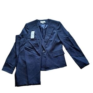 Le Suit Women's Two Piece Kate Suit Set - One Button Blazer & Pants Indigo